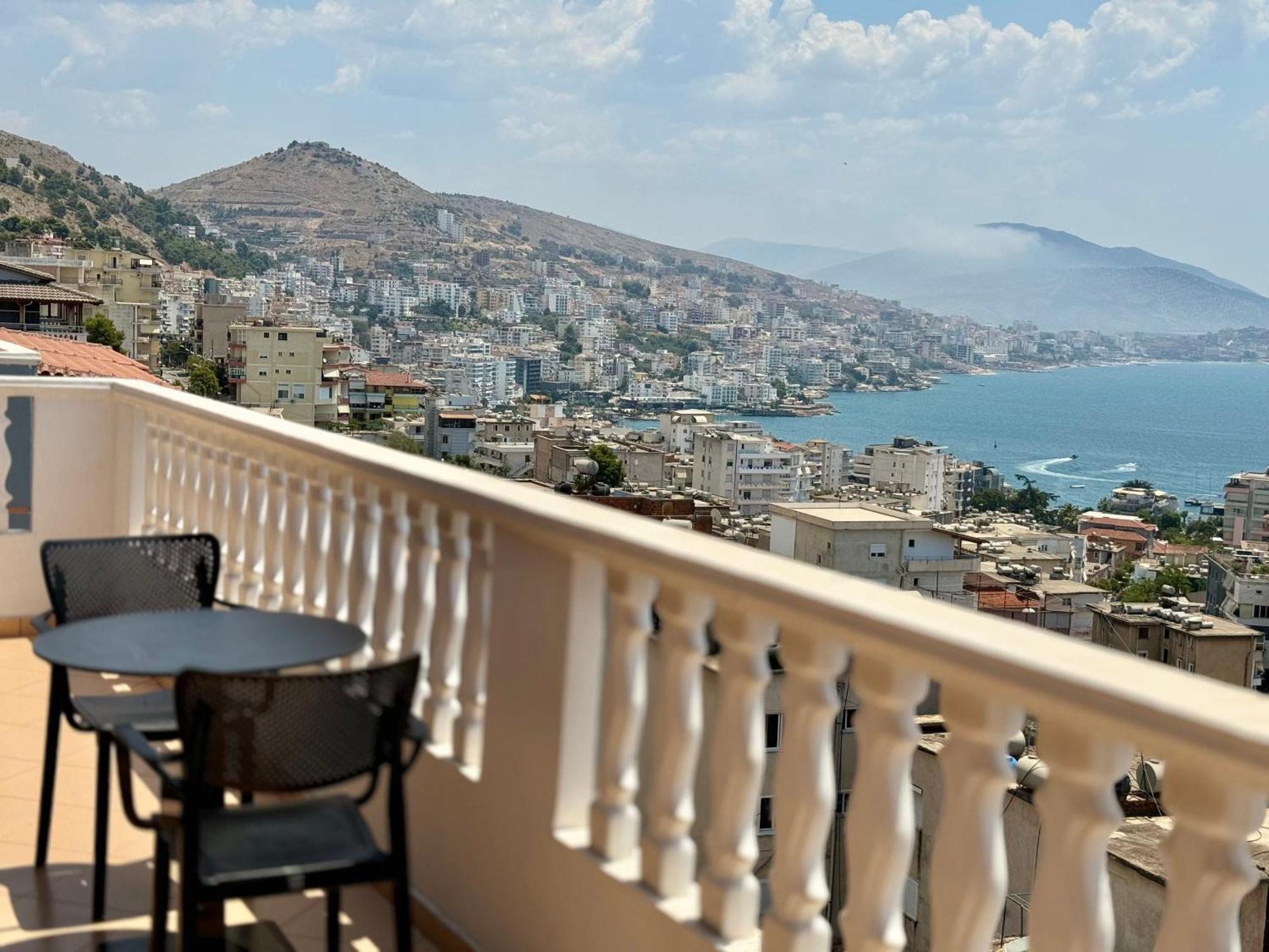Amar'S Apartments Sarandë Exterior foto